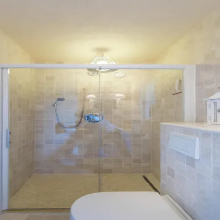 Luxury With Jacuzzi In Les Issambres